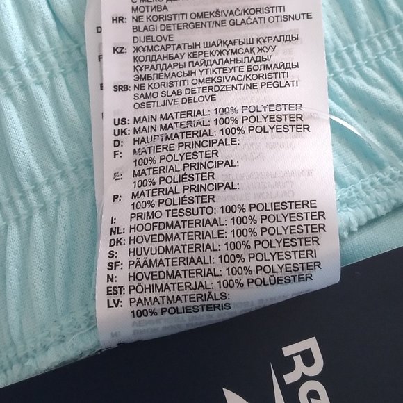 🆕Reebok Women's Training Essentials Workout Knit Poly Shorts, Blue Digital Glow - Picture 7 of 8